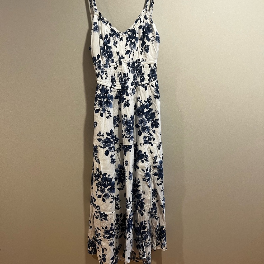 Hollister Blue and White Floral Dress